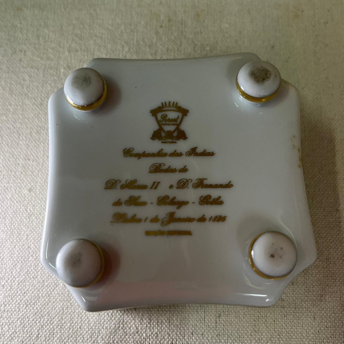Caja de porcelana Sorart, otra vista