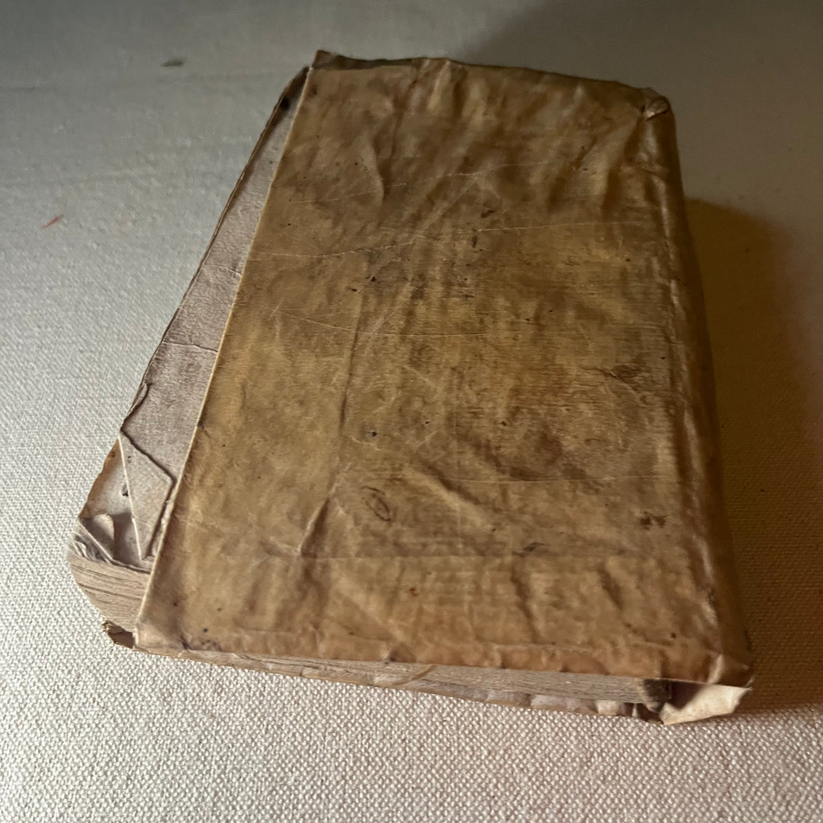Misceláneo sacro de 1814, detalle del estado del pergamino
